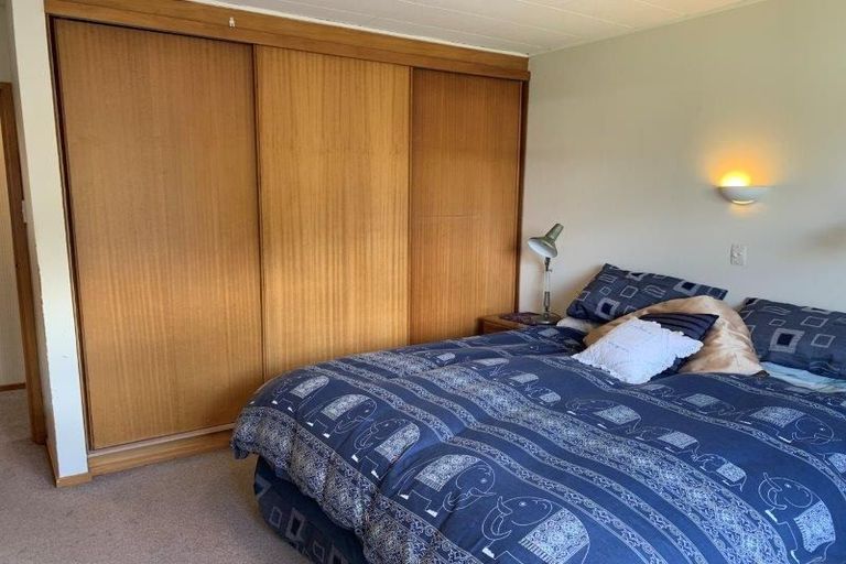 Photo of property in 90-94 Tenby Street, Wanaka, 9305
