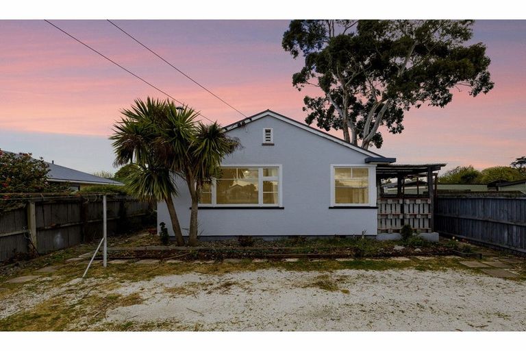 Photo of property in 85 Vagues Road, Northcote, Christchurch, 8052