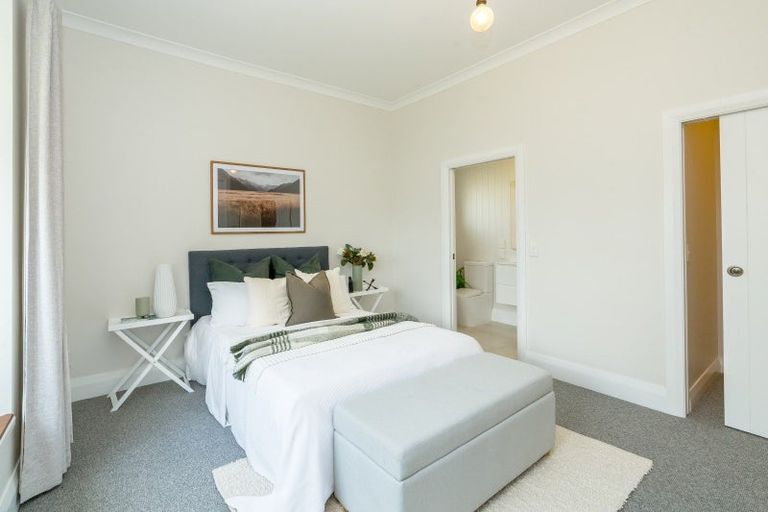 Photo of property in 35 Cambridge Terrace, Masterton, 5810