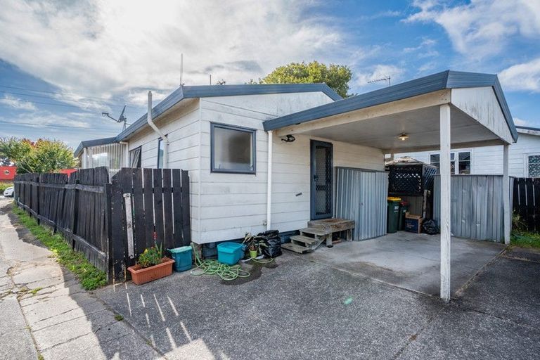 Photo of property in 39a Avalon Drive, Nawton, Hamilton, 3200