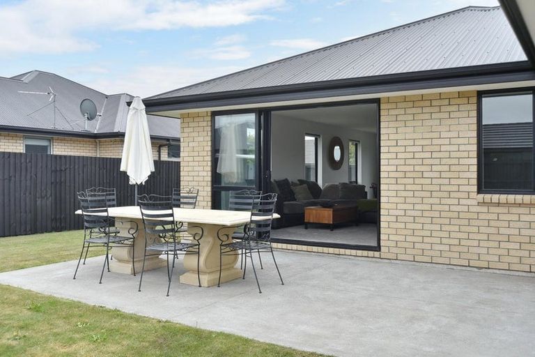 Photo of property in 8 Fearne Drive, Woodend, 7610