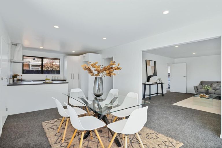 Photo of property in 22 Lake Terrace Road, Burwood, Christchurch, 8061