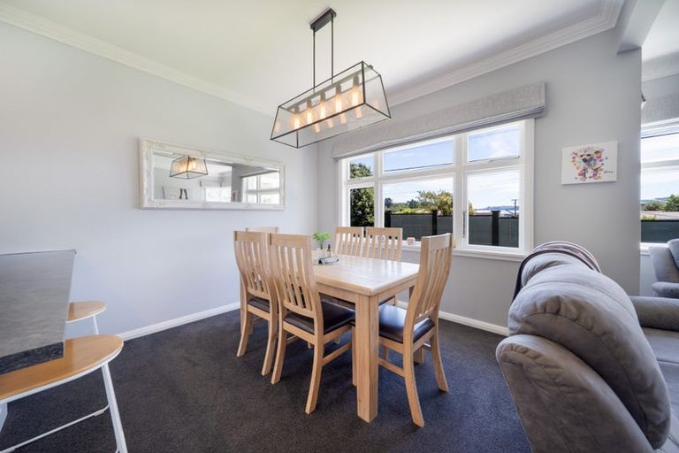 Photo of property in 69 Cruickshank Road, Clouston Park, Upper Hutt, 5018