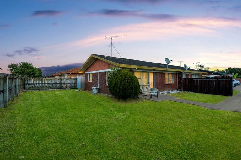 Photo of property in 4/24 Robertson Road, Favona, Auckland, 2024