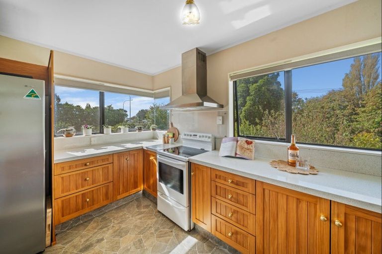 Photo of property in 5 Whakapaki Street, Urenui, 4375