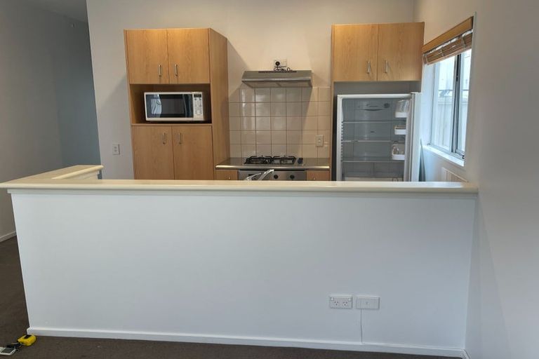 Photo of property in 8/7 Henry Street, Kilbirnie, Wellington, 6022