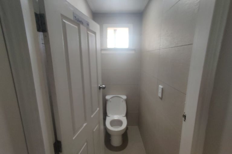 Photo of property in 92 Friedlanders Road, Manurewa, Auckland, 2102