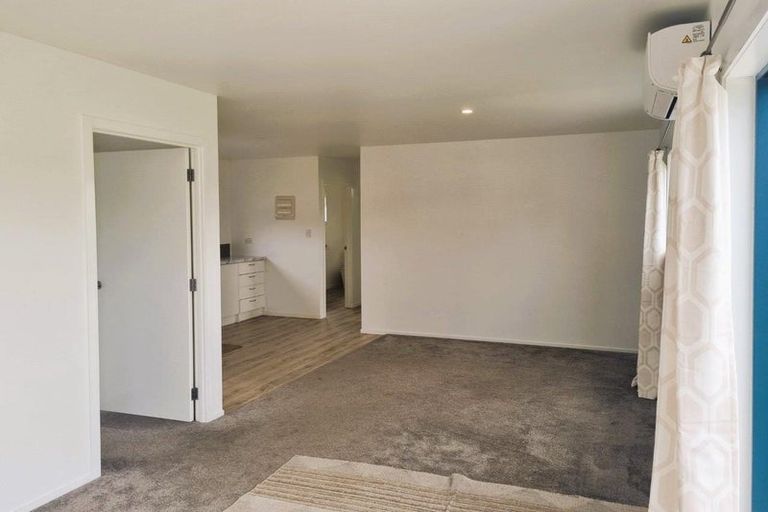 Photo of property in 27 Marsden Point Road, Ruakaka, 0116