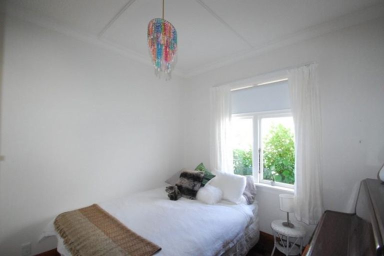 Photo of property in 101 Orangi Kaupapa Road, Northland, Wellington, 6012