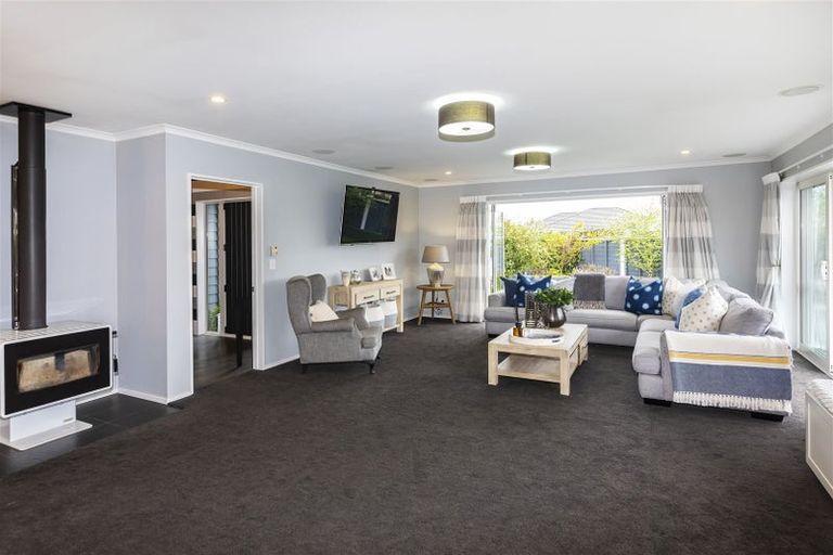 Photo of property in 22 Lindsay Drive, Prebbleton, 7604