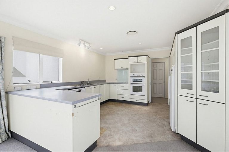 Photo of property in 1 Tombane Terrace, Papakowhai, Porirua, 5024