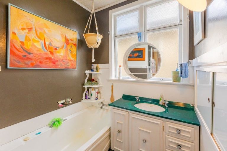 Photo of property in 44a Latham Street, Napier South, Napier, 4110