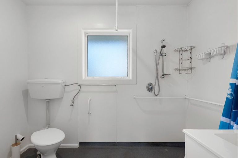 Photo of property in 2/52 Barrington Street, Somerfield, Christchurch, 8024