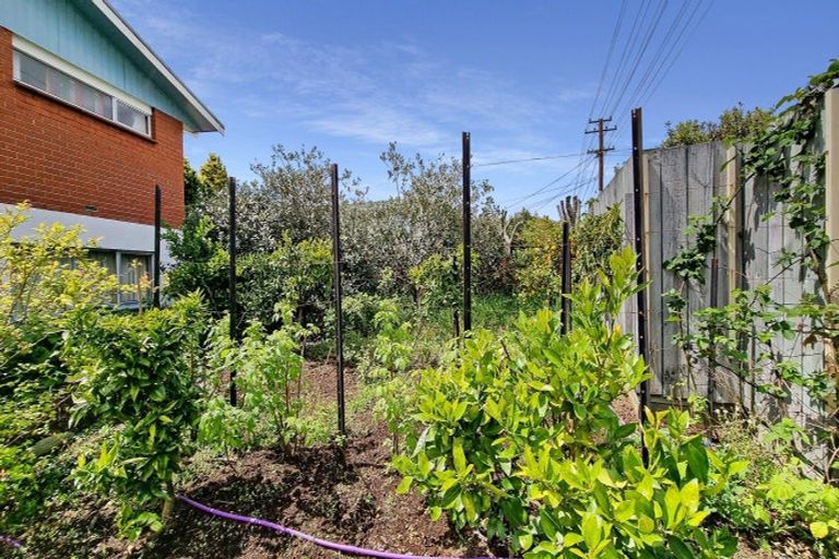 Photo of property in 410 Pukehangi Road, Pomare, Rotorua, 3015