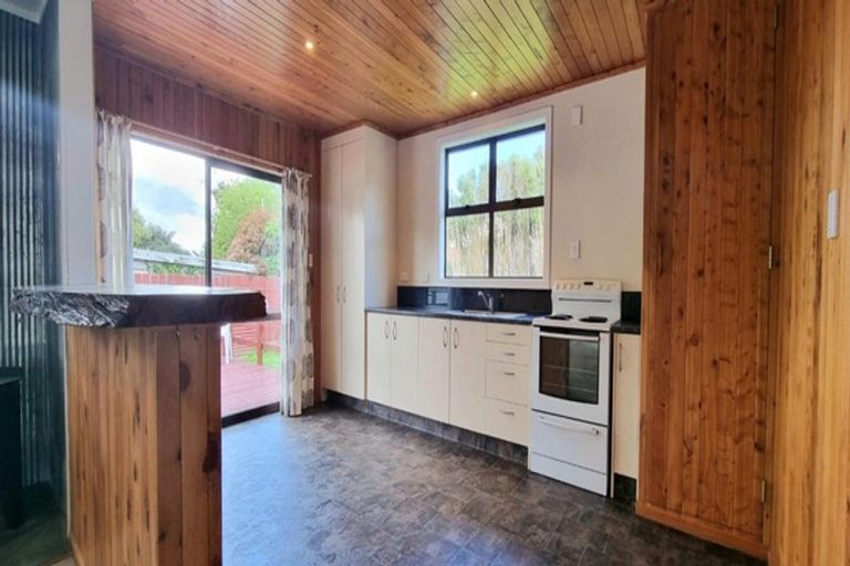 Photo of property in 21 Glendevon Place, Tokoroa, 3420