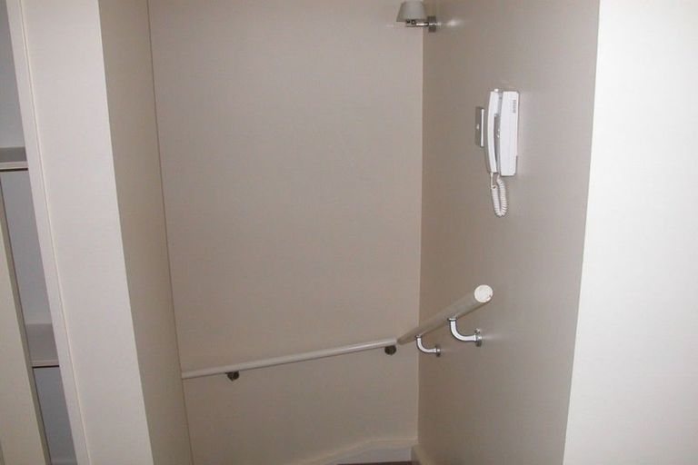 Photo of property in 132 Aro Street, Aro Valley, Wellington, 6021