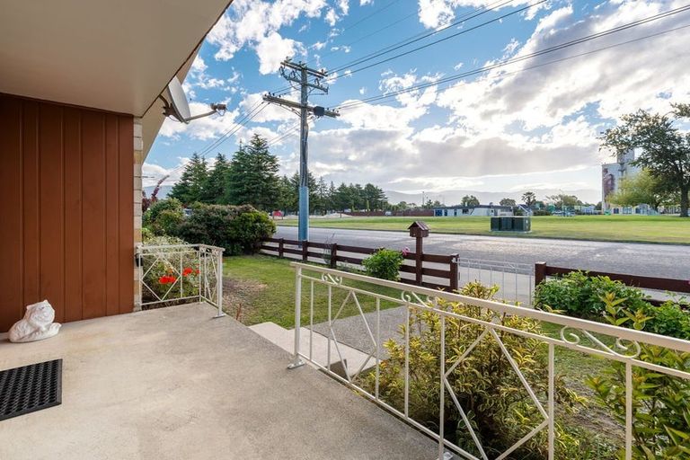 Photo of property in 37-39 John Street, Waimate, 7924