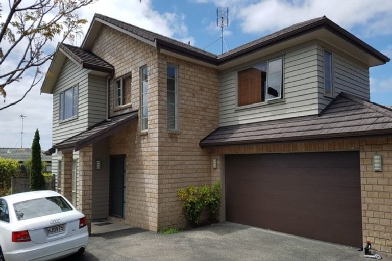 Photo of property in 38 Oakway Drive, Schnapper Rock, Auckland, 0632