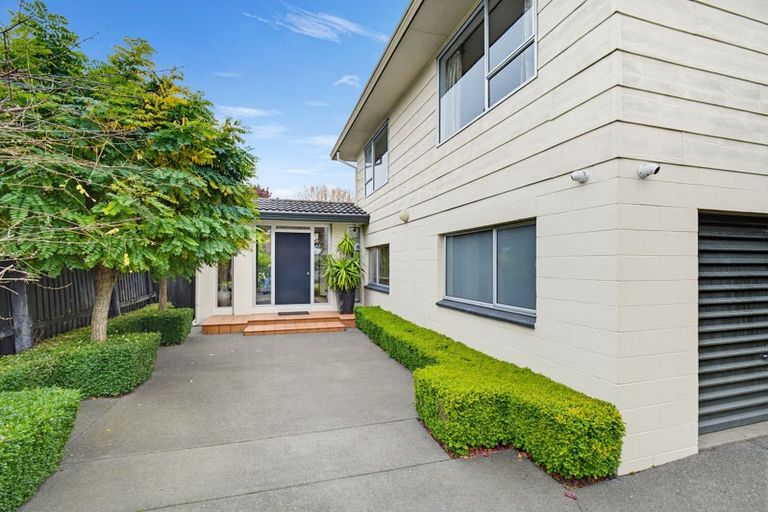 Photo of property in 14 Brogar Place, Casebrook, Christchurch, 8051
