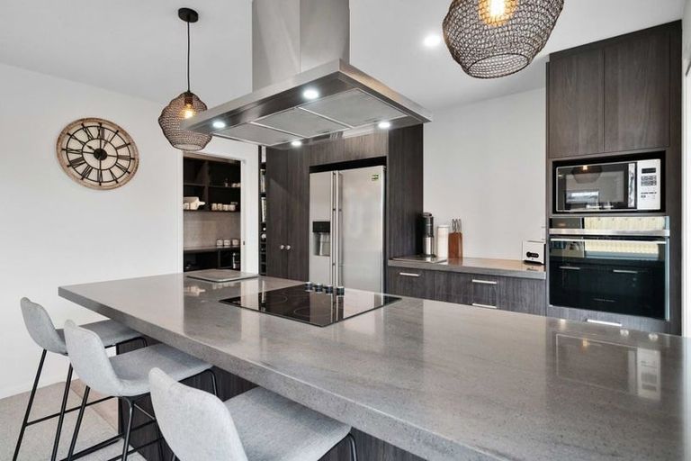 Photo of property in 12 Gemstone Place, Rolleston, 7615