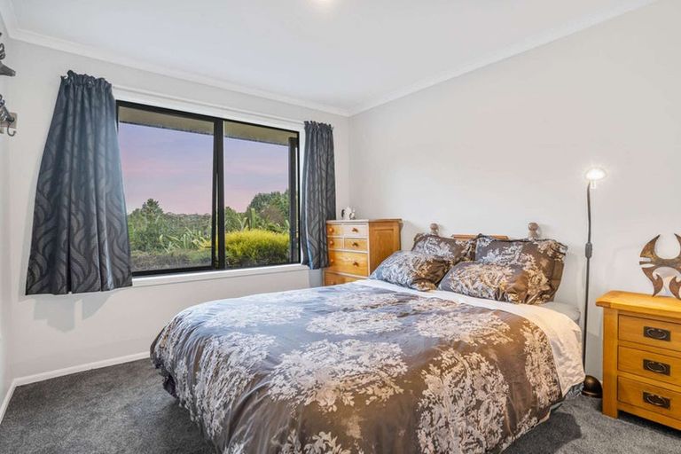 Photo of property in 51a Hibiscus Coast Highway, Silverdale, 0932