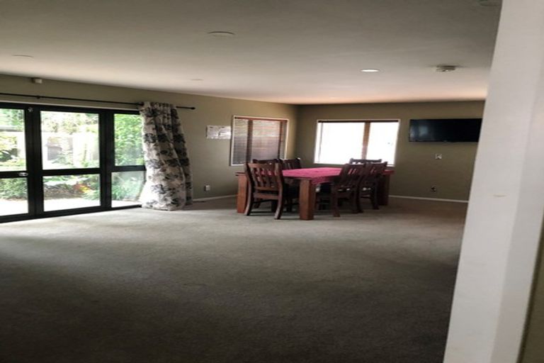 Photo of property in 165 Peverel Street, Riccarton, Christchurch, 8041