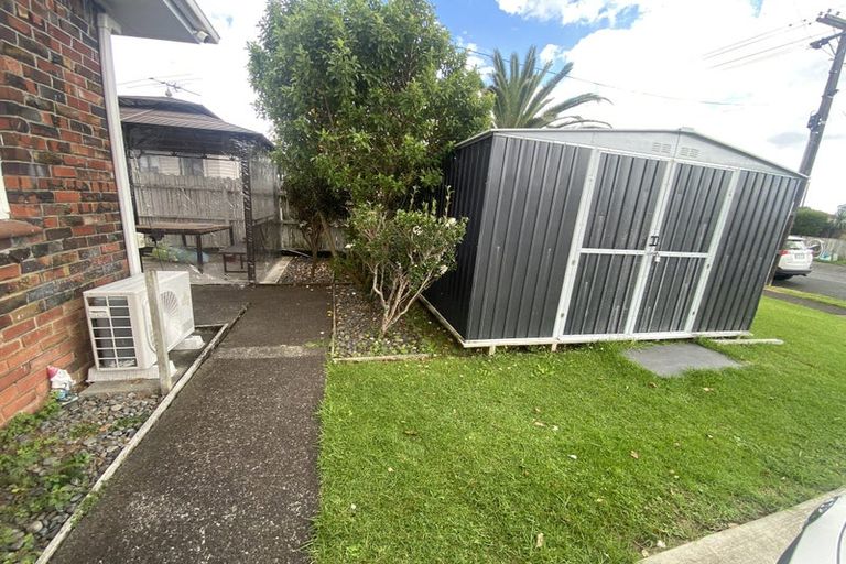 Photo of property in 42a Dale Crescent, Pakuranga, Auckland, 2010