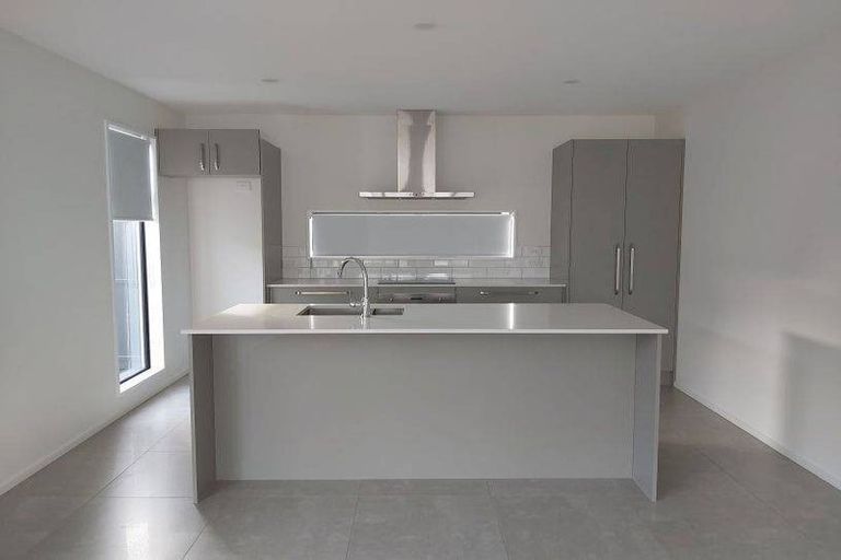 Photo of property in 2 Borderdale Street, Belfast, Christchurch, 8051