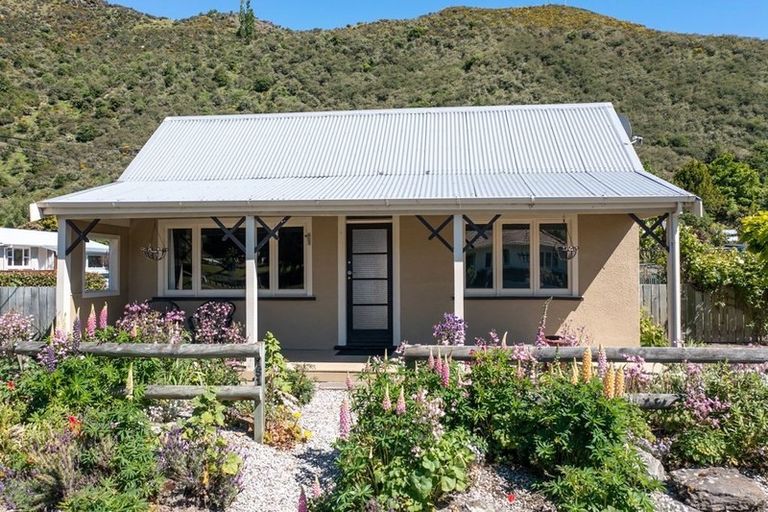 Photo of property in 151 Scotland Street, Roxburgh, 9500
