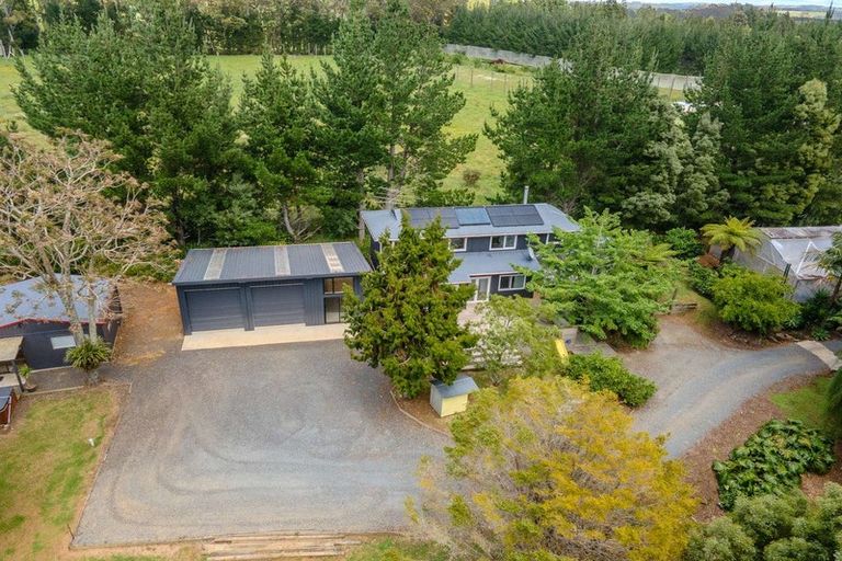 Photo of property in 121c Waimate North Road, Kerikeri, 0293