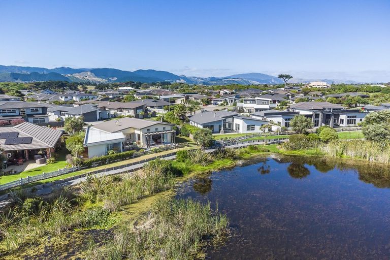 Photo of property in 7 Hana Udy Place, Paraparaumu Beach, Paraparaumu, 5032