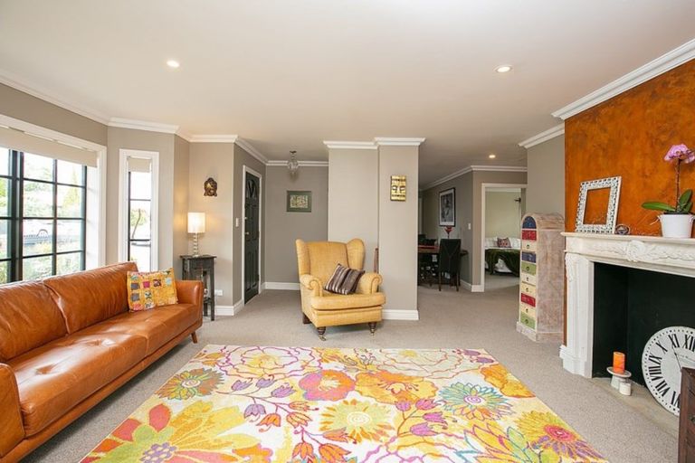 Photo of property in 44 Main Street, Greytown, 5712