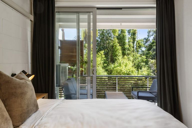 Photo of property in 15/73 Princes Street, Northcote Point, Auckland, 0627