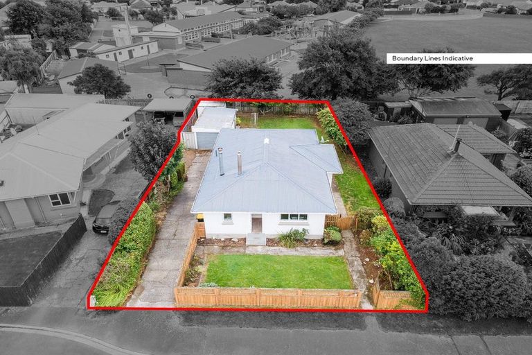 Photo of property in 12 Carron Street, Waverley, Invercargill, 9810