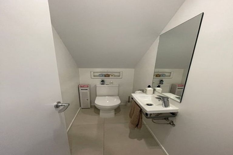 Photo of property in 36 Owen Chapman Drive, Red Beach, 0932