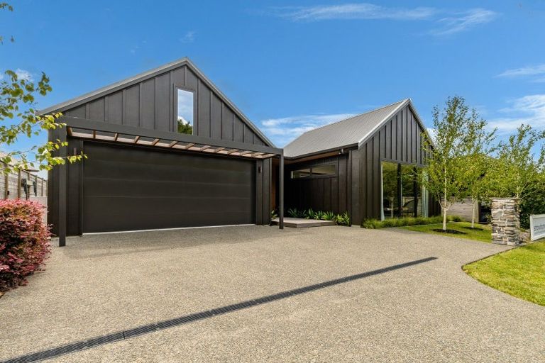 Photo of property in 158 Lakes Boulevard, Pyes Pa, Tauranga, 3112