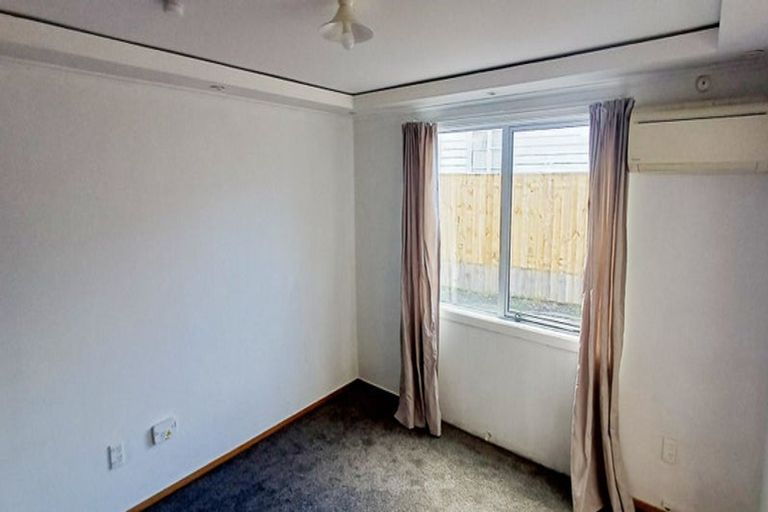 Photo of property in 3/118-122 Randwick Road, Moera, Lower Hutt, 5010