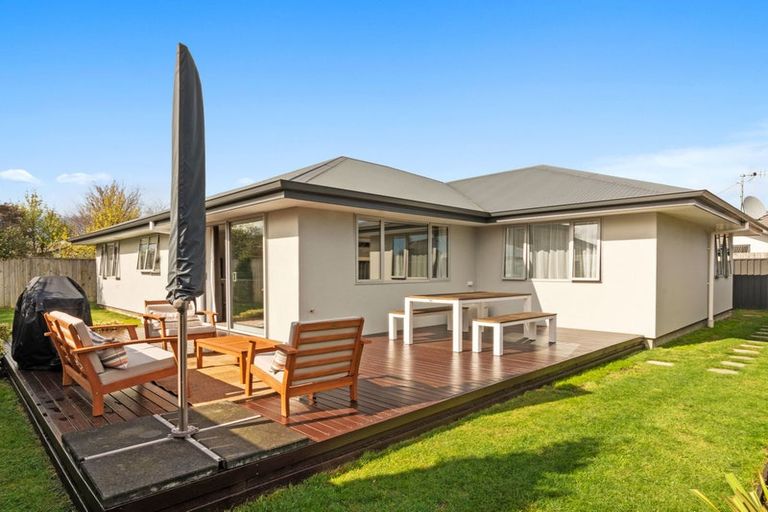 Photo of property in 47 Kendall View, Stoke, Nelson, 7011