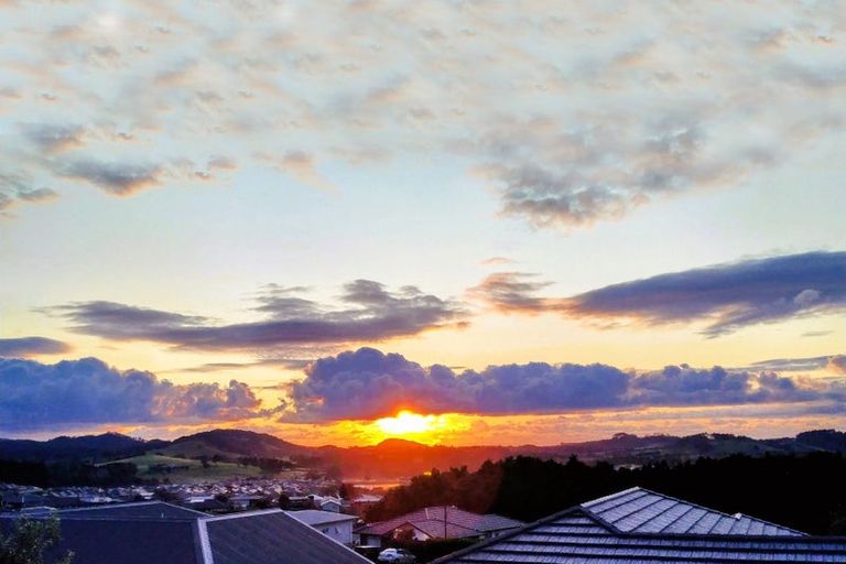 Photo of property in 12 Provisional Drive, Te Kamo, Whangarei, 0112