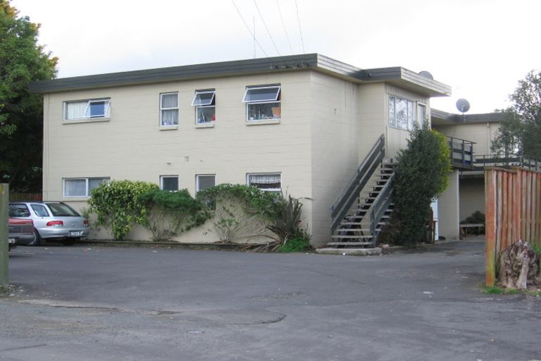 Photo of property in 17u2 May Street, Hamilton East, Hamilton, 3216