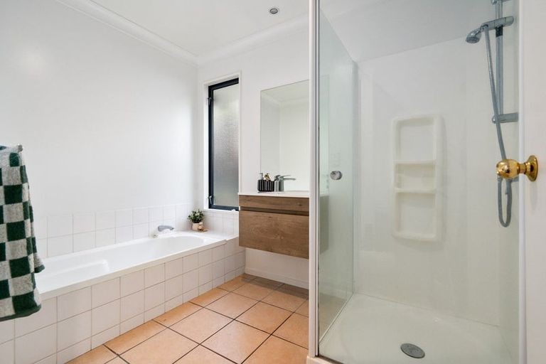Photo of property in 54 Oxley Avenue, St Albans, Christchurch, 8014