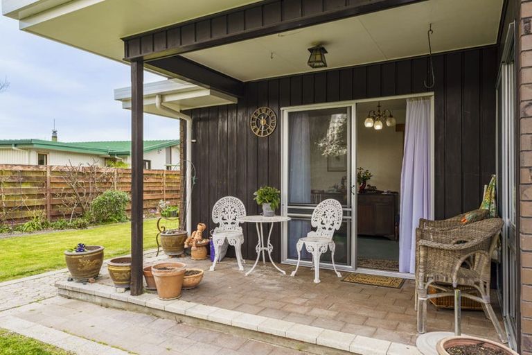 Photo of property in 57a Avenue Road, Greenmeadows, Napier, 4112