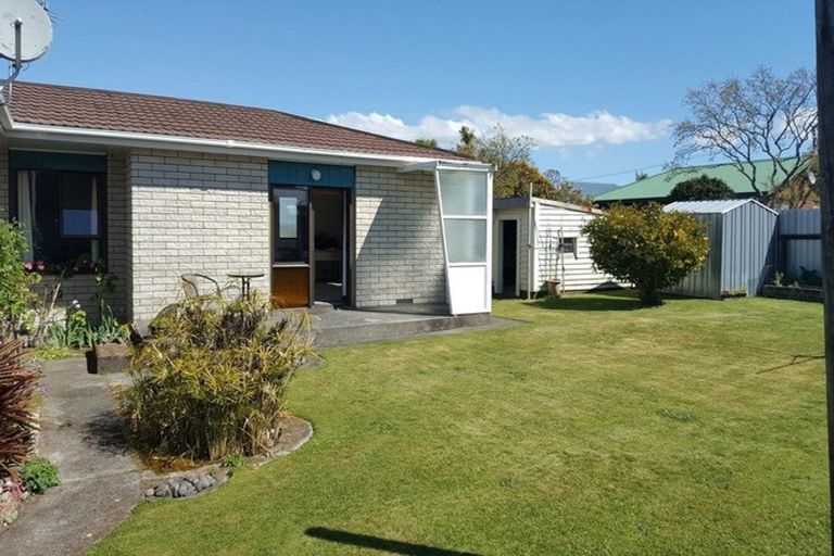 Photo of property in 49 Fabian Street, Stratford, 4332