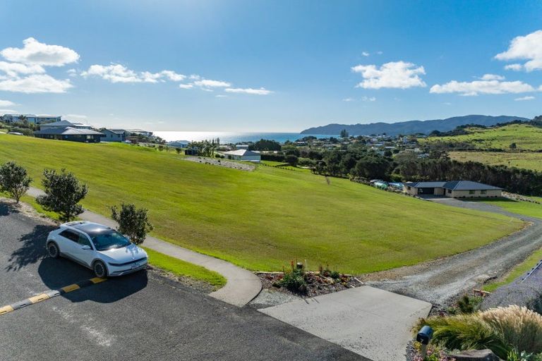 Photo of property in 5 Vidar Way, Coopers Beach, 0420
