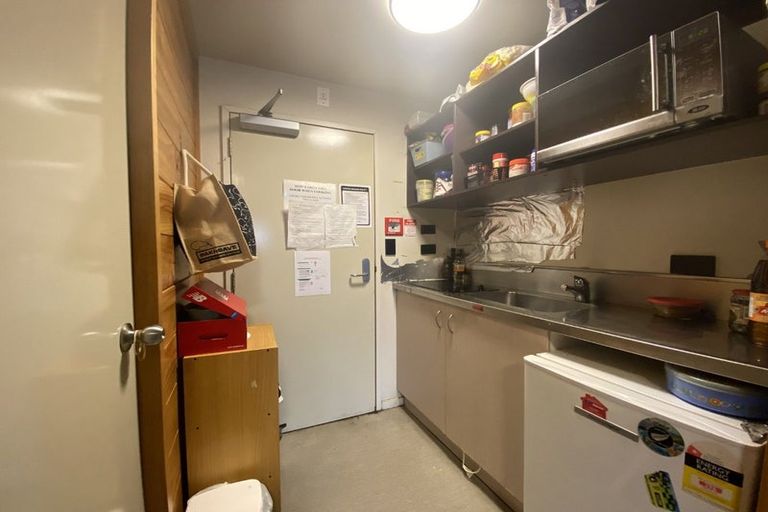 Photo of property in 12 Martin Square, Te Aro, Wellington, 6011