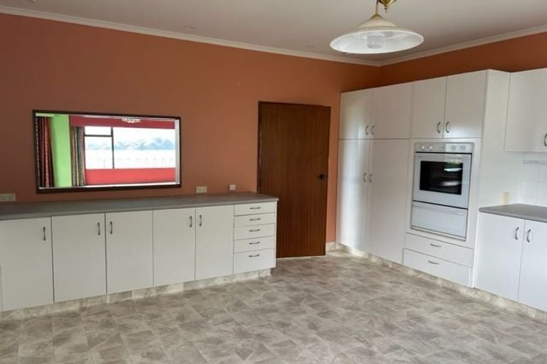 Photo of property in 40 Leeward Drive, Whitby, Porirua, 5024