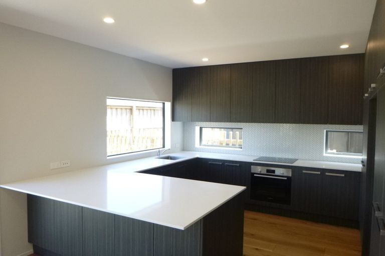 Photo of property in 21b Chippendale Crescent, Birkdale, Auckland, 0626