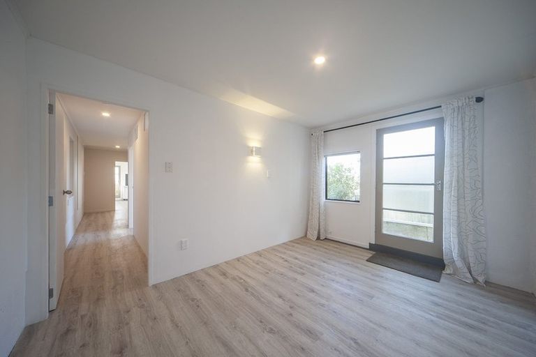 Photo of property in 1/65 Clifford Road, Johnsonville, Wellington, 6037