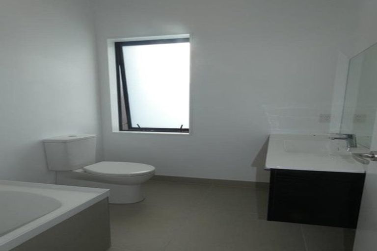 Photo of property in 11/20u Trent Street, Island Bay, Wellington, 6023