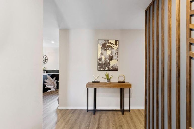 Photo of property in 13 Poolburn Court, Lake Hayes, Queenstown, 9304